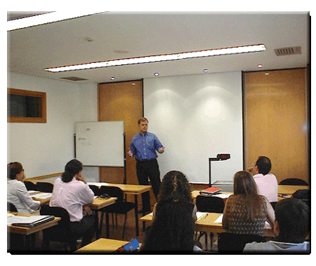 Consultor del Potencial Humano Maarten van Mook dando el curso 'descubre tu Potencial Personal' a los alumnos del Proyecto Pygmalin la Universidad de Valladolid